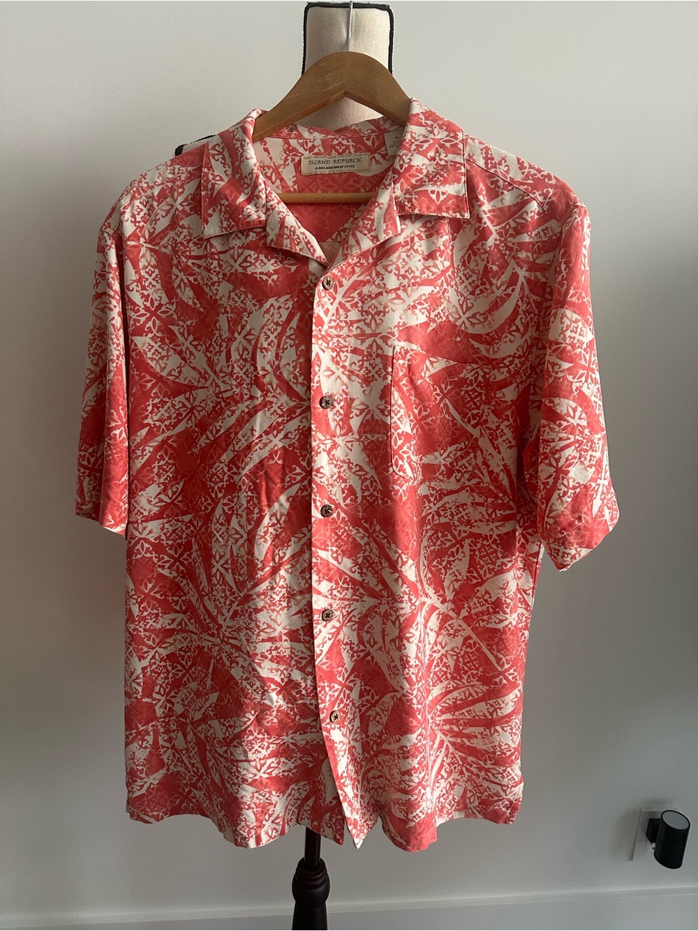 Island Republic Coral and Cream Tropical Button-Down Shirt
